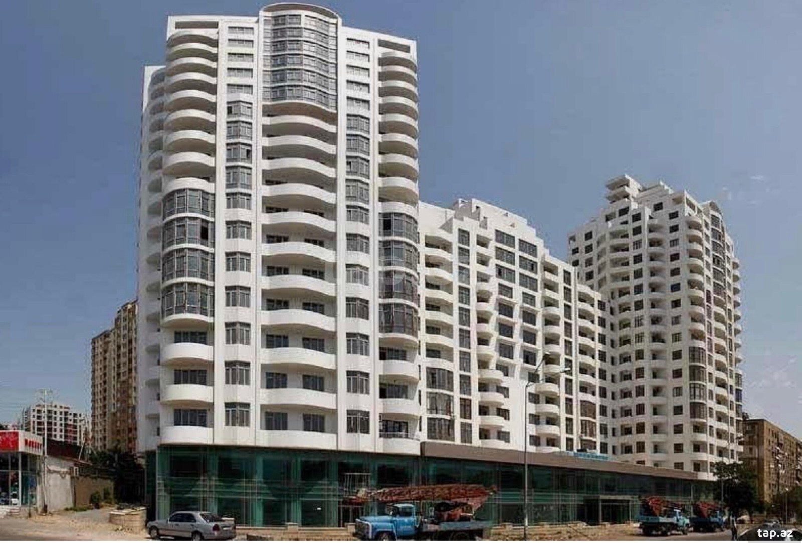 3-otaqlı yeni tikili kirayə verilir, H.Əliyev küç., 125 m²