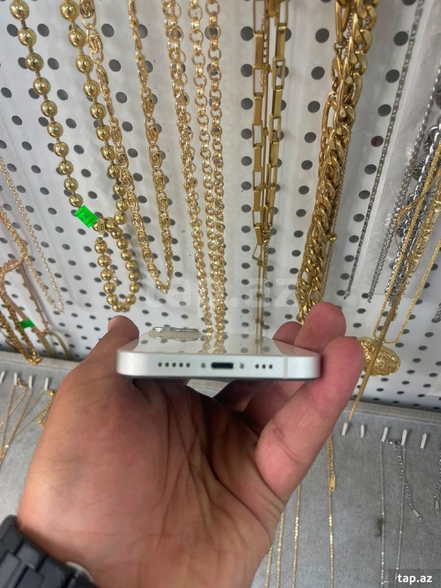 Apple iPhone 14 Starlight 128GB/6GB (2)