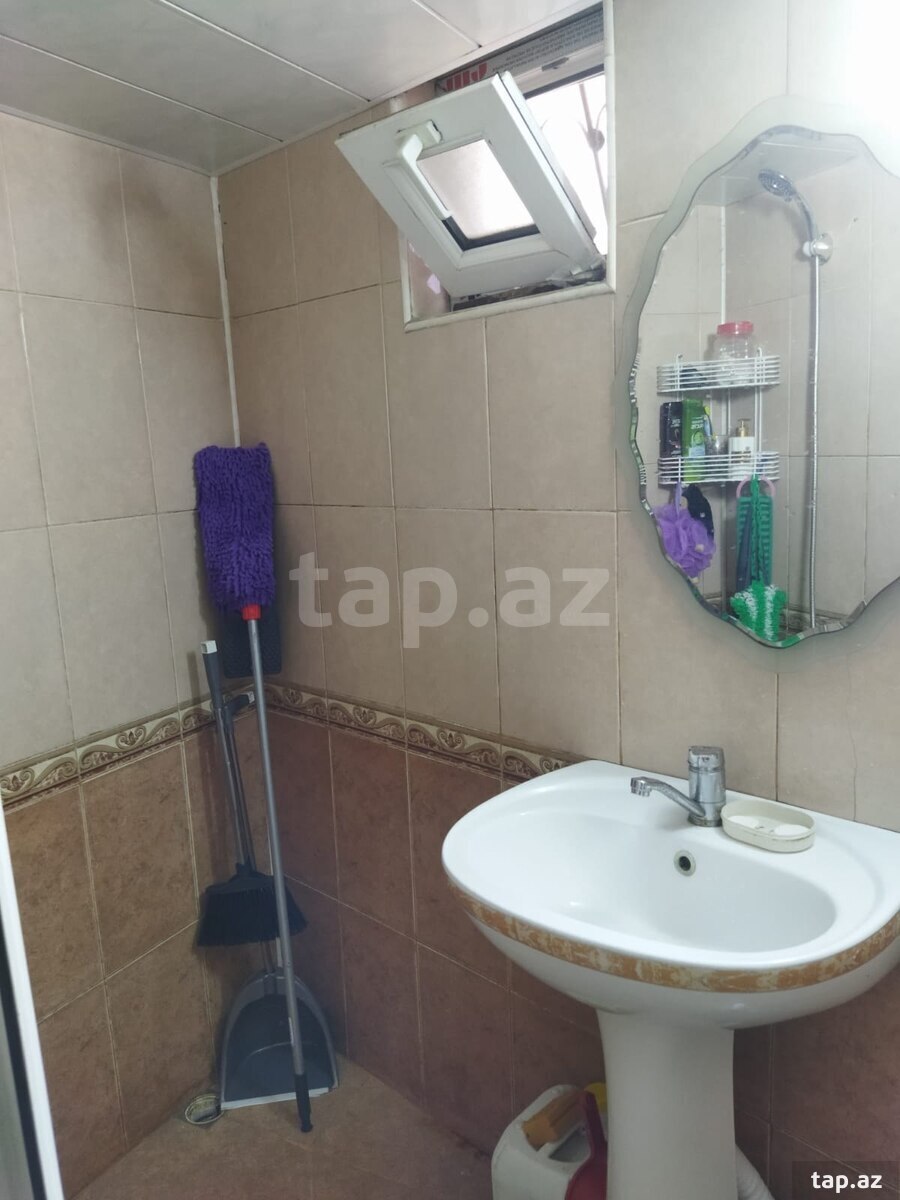 2-otaqlı mənzil, 20-ci sahə, 70 m² (12)