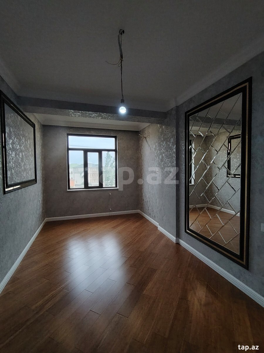 4-otaqlı yeni tikili, Hüseyn Seyidzadə küç., 143 m²