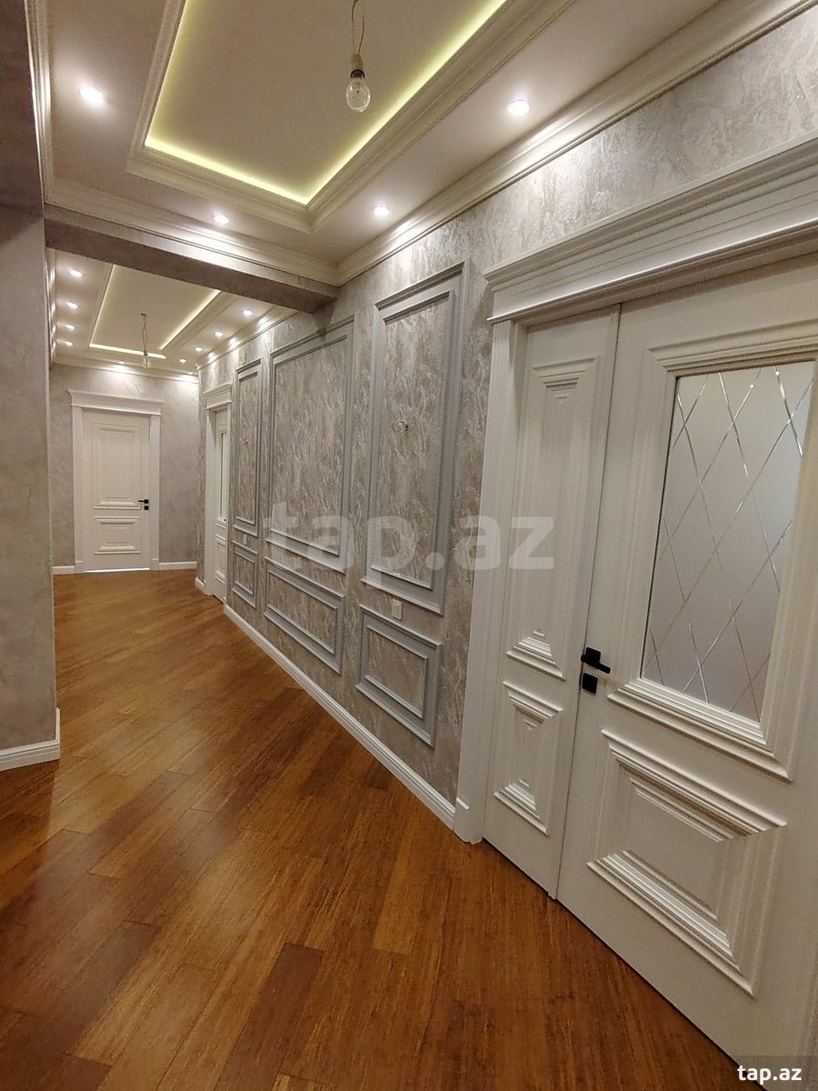 4-otaqlı yeni tikili, Hüseyn Seyidzadə küç., 143 m²
