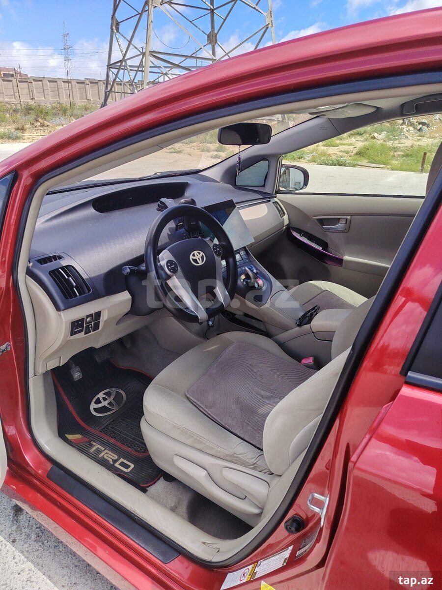 Toyota Prius, 2011 il (5)