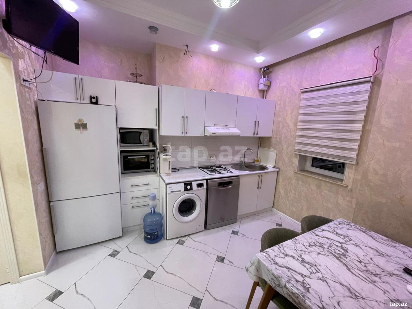 3-otaqlı yeni tikili, Mətbuat pr., 75 m² (15)