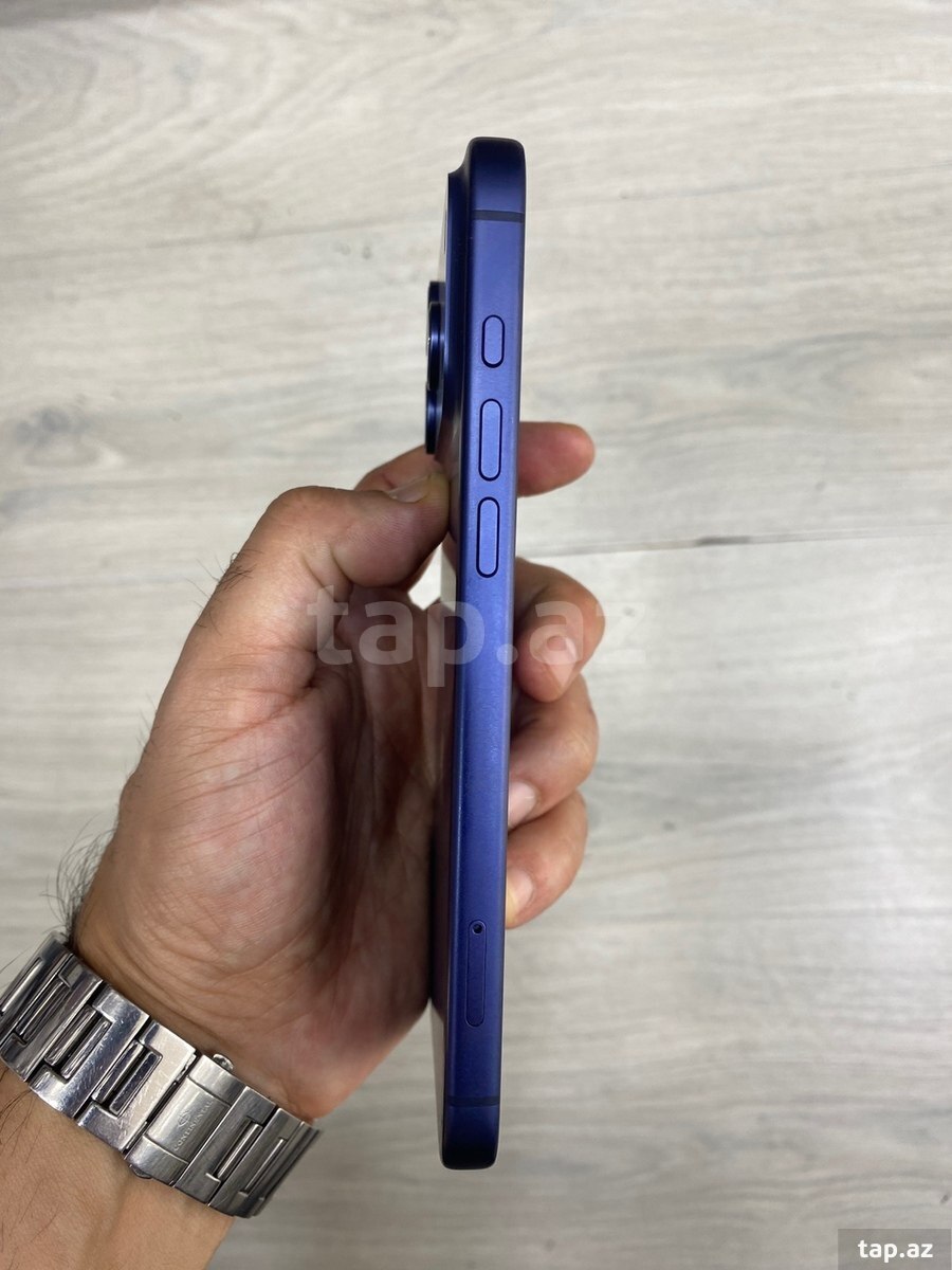 Apple iPhone 17 Pro Max Deep Blue 256GB/12GB (2)