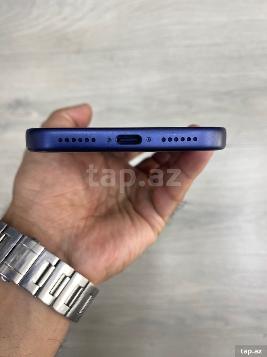 Apple iPhone 17 Pro Max Deep Blue 256GB/12GB (4)