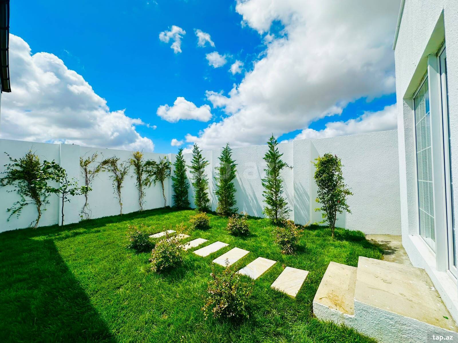 Bağ evi, Mərdəkan qəs. (4)