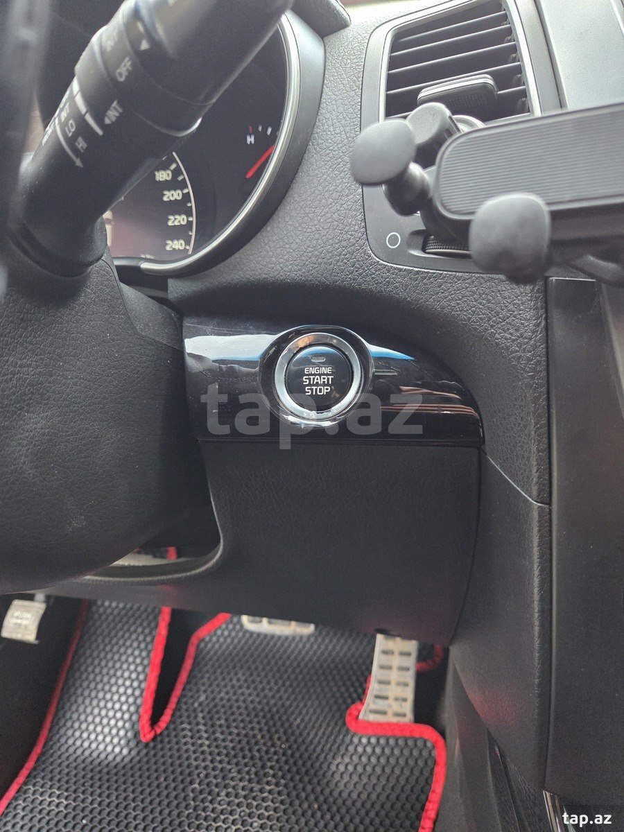 KIA Sorento, 2013 il (14)