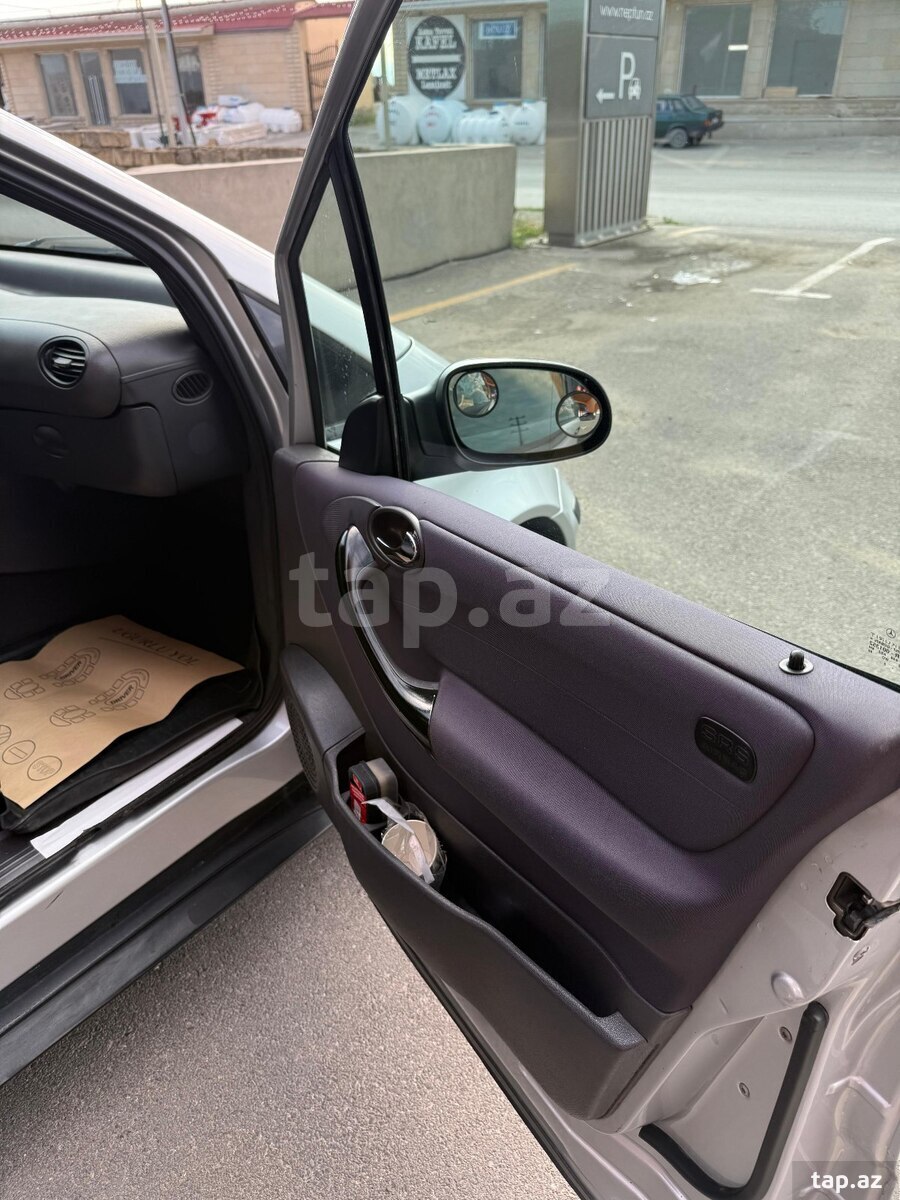 Mercedes A 160, 2002 il (10)