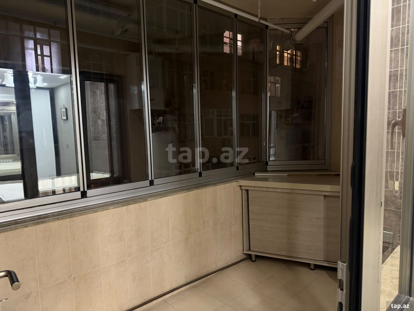 2-otaqlı yeni tikili kirayə verilir, 8 Noyabr m., 61 m² (8)