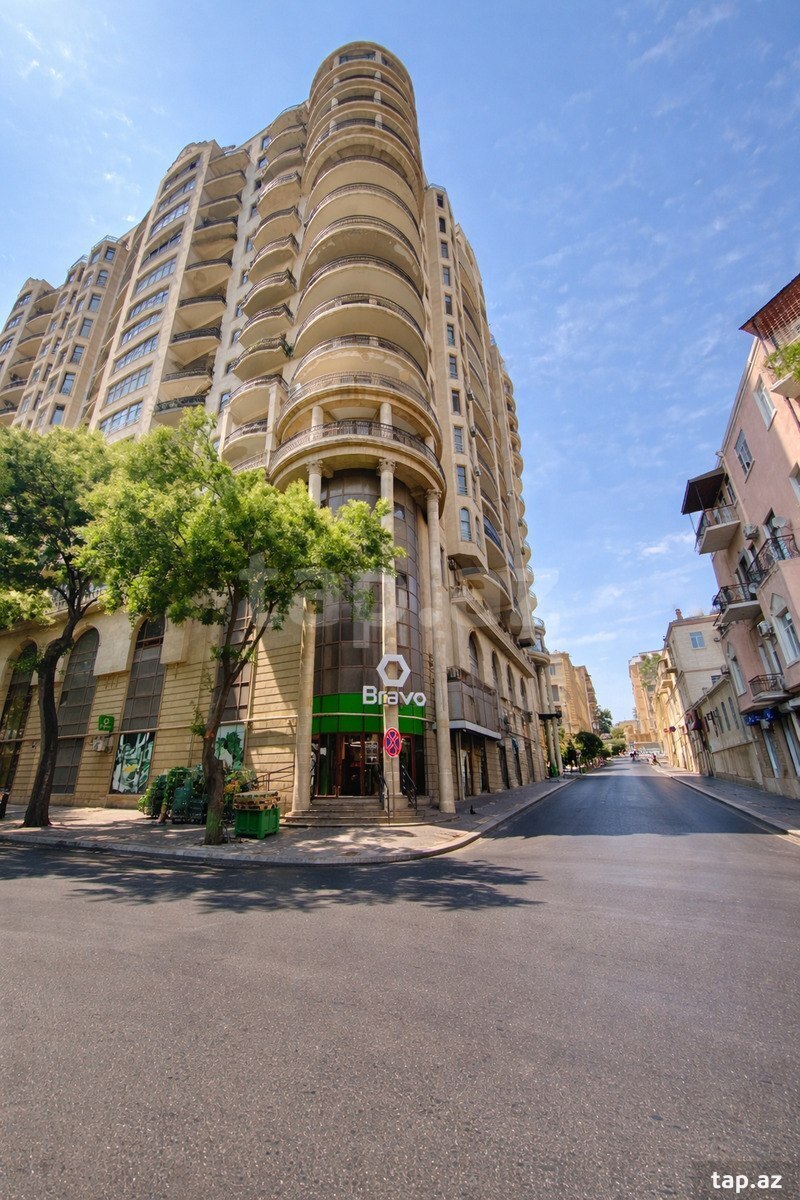 5-otaqlı yeni tikili, Səbail r., 250 m² (2)