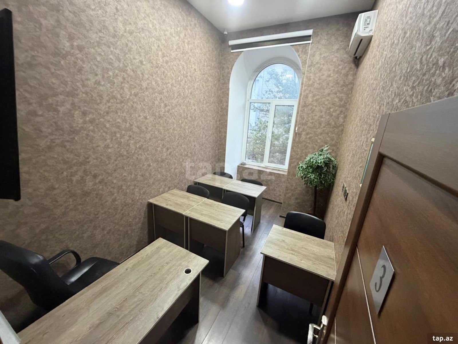 Ofis icarəyə verilir, 28 May m. (5)