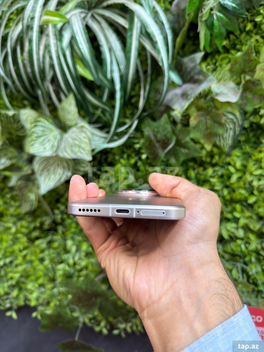 Honor Magic 8 Pro Gold 512GB/12GB (5)