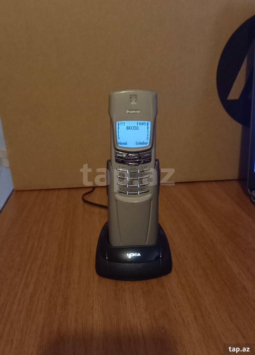 Nokia 8910 Natural Titanium
