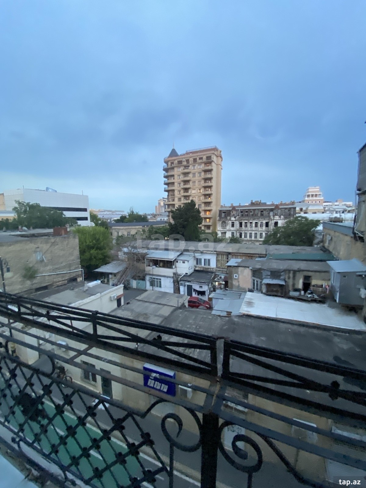 3-otaqlı mənzil kirayə verilir, 28 May m., 90 m² (20)