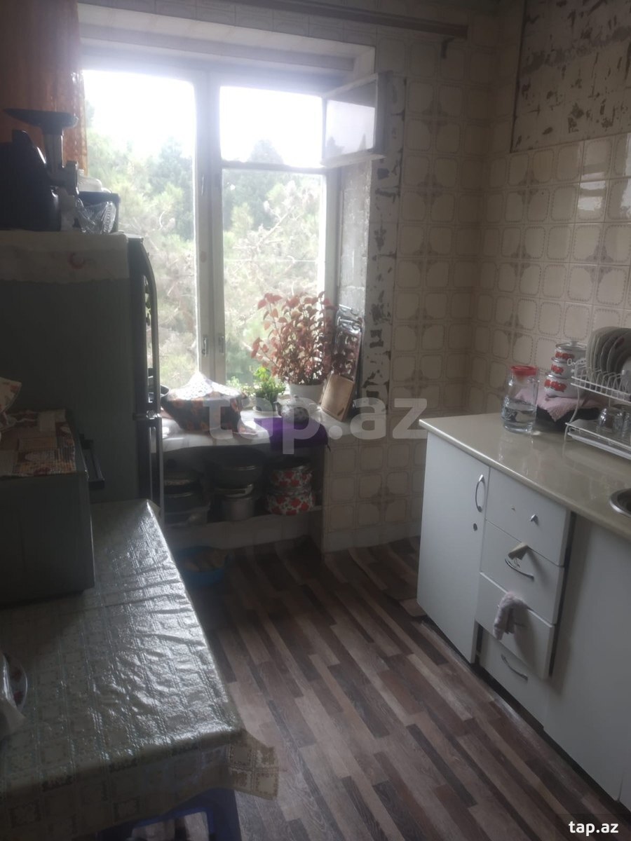 2-otaqlı mənzil kirayə verilir, E. Akademiyası m., 45 m² (4)