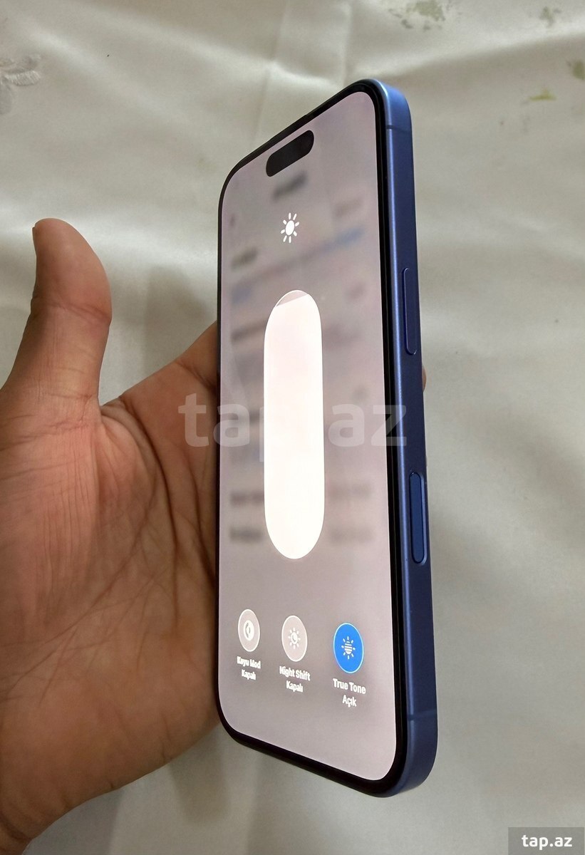 Apple iPhone 16 Ultramarine 128GB/8GB (6)