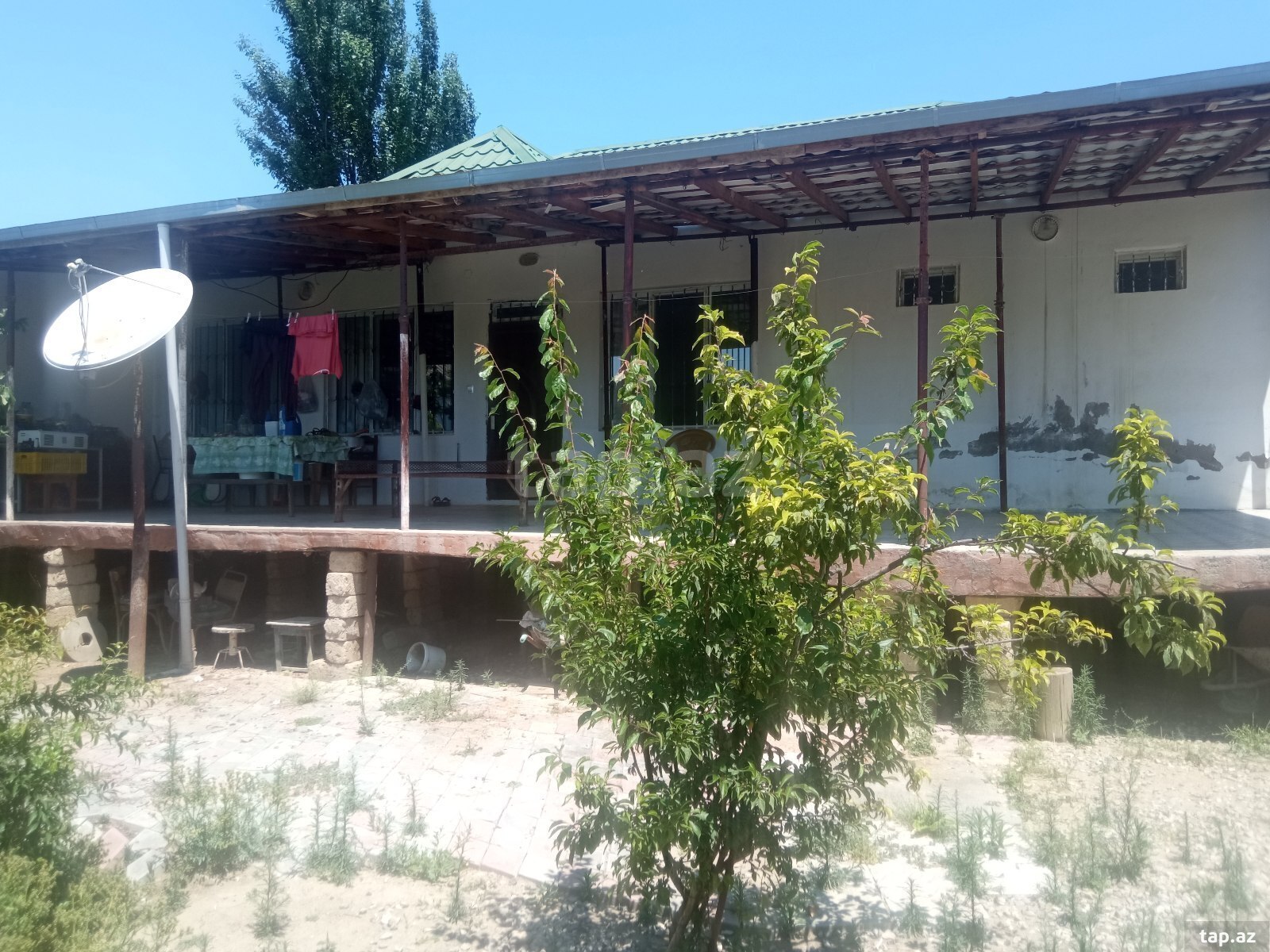 Bağ evi, Novxanı qəs.