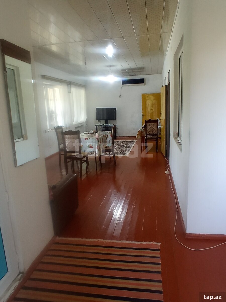 Bağ evi, Novxanı qəs. (5)