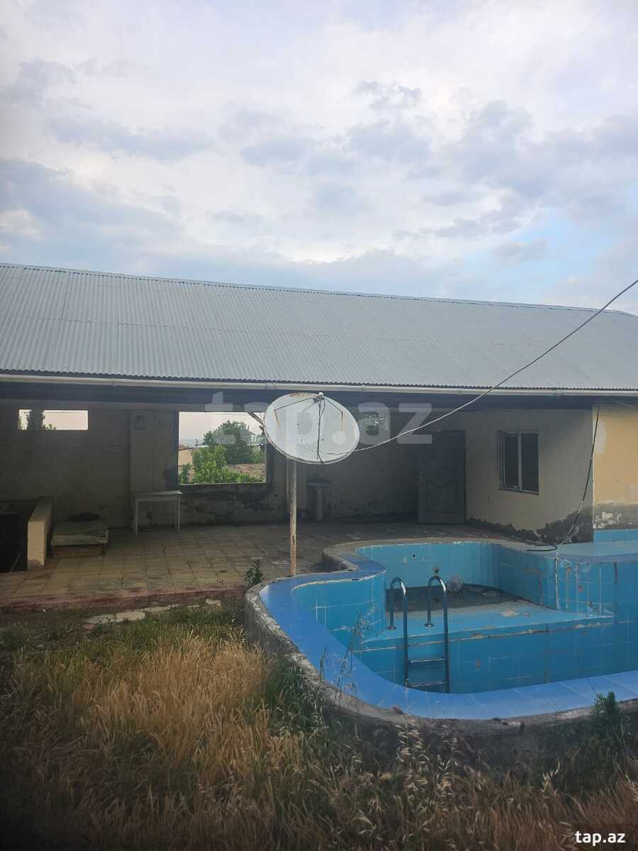 Həyət evi, Novxanı bağları (7)
