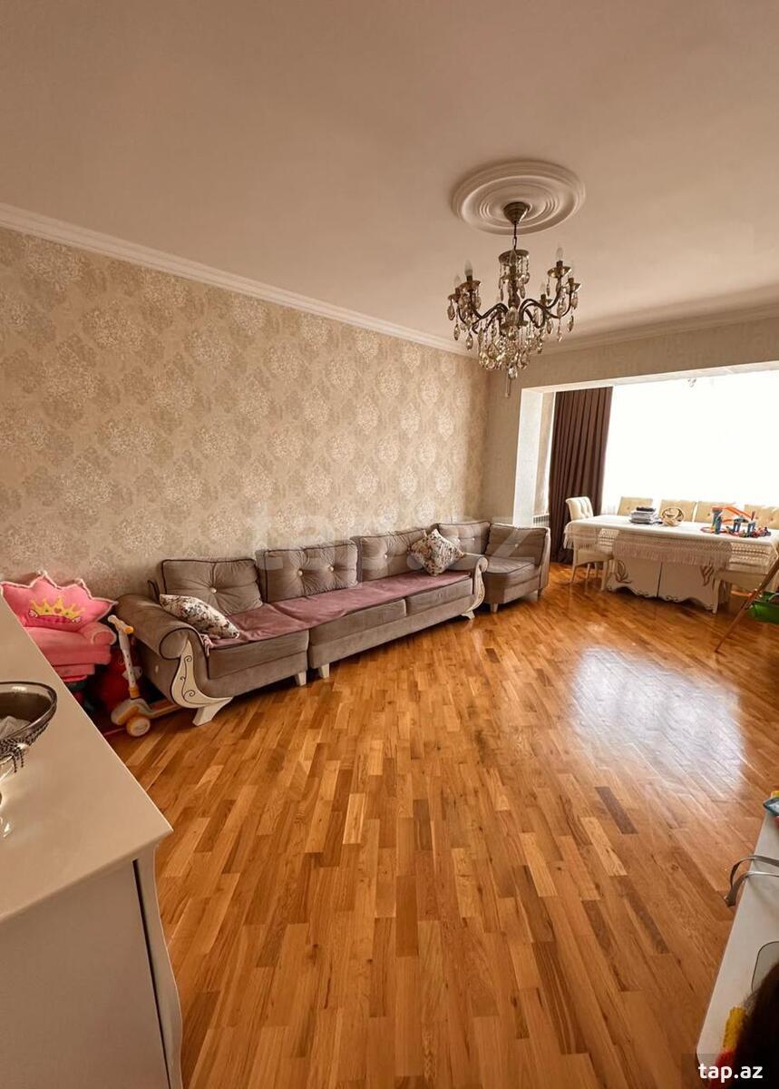 3-otaqlı mənzil, Qara Qarayev m., 81 m²