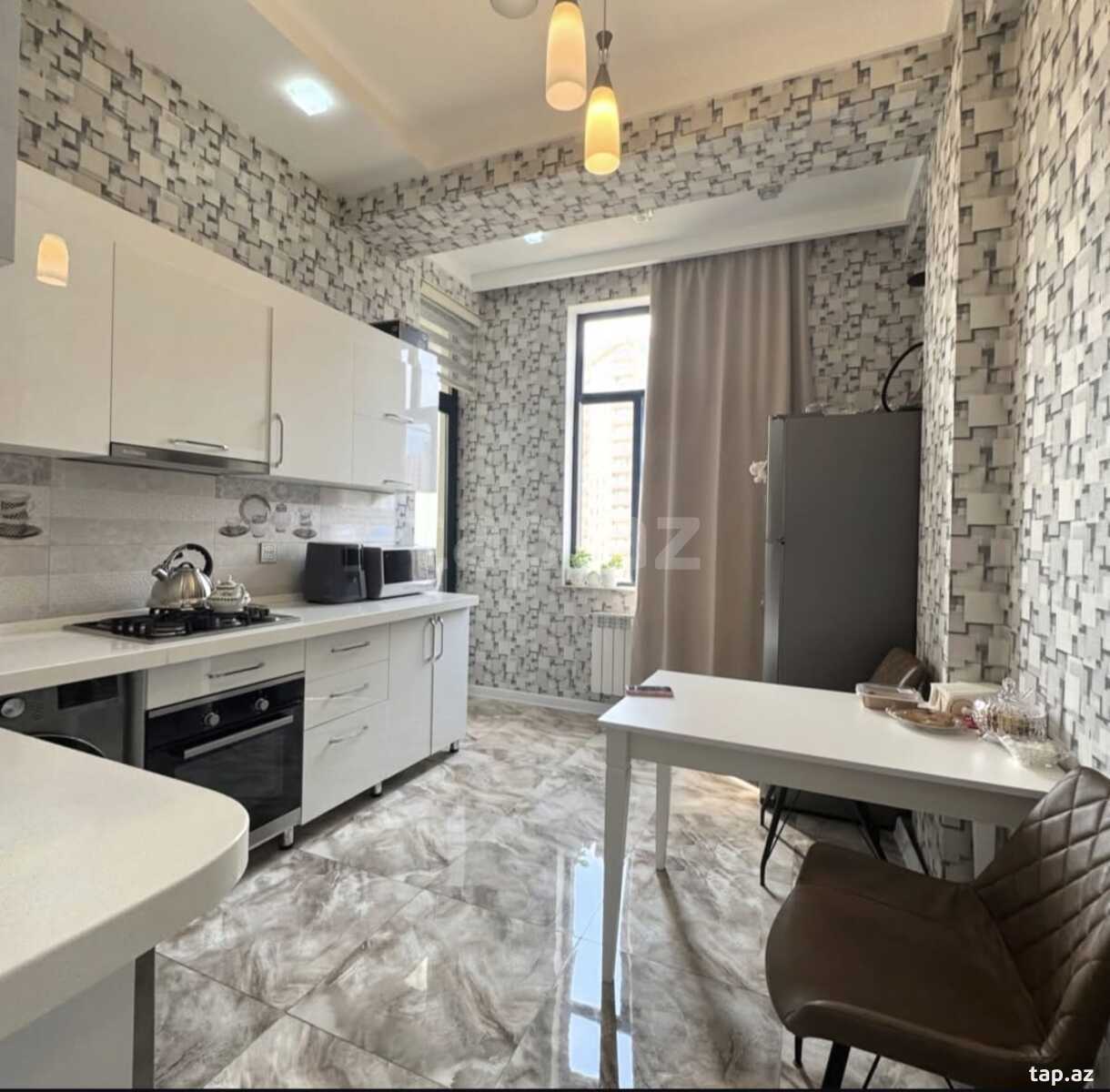 3-otaqlı yeni tikili, Əbdülvahab Salamzadə küç., 95 m² (9)