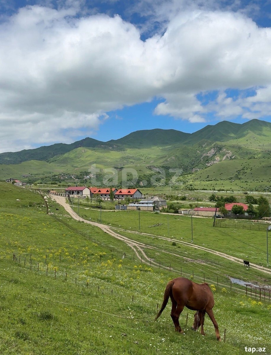 2 sot torpaq sahəsi, Qusar ş. (10)