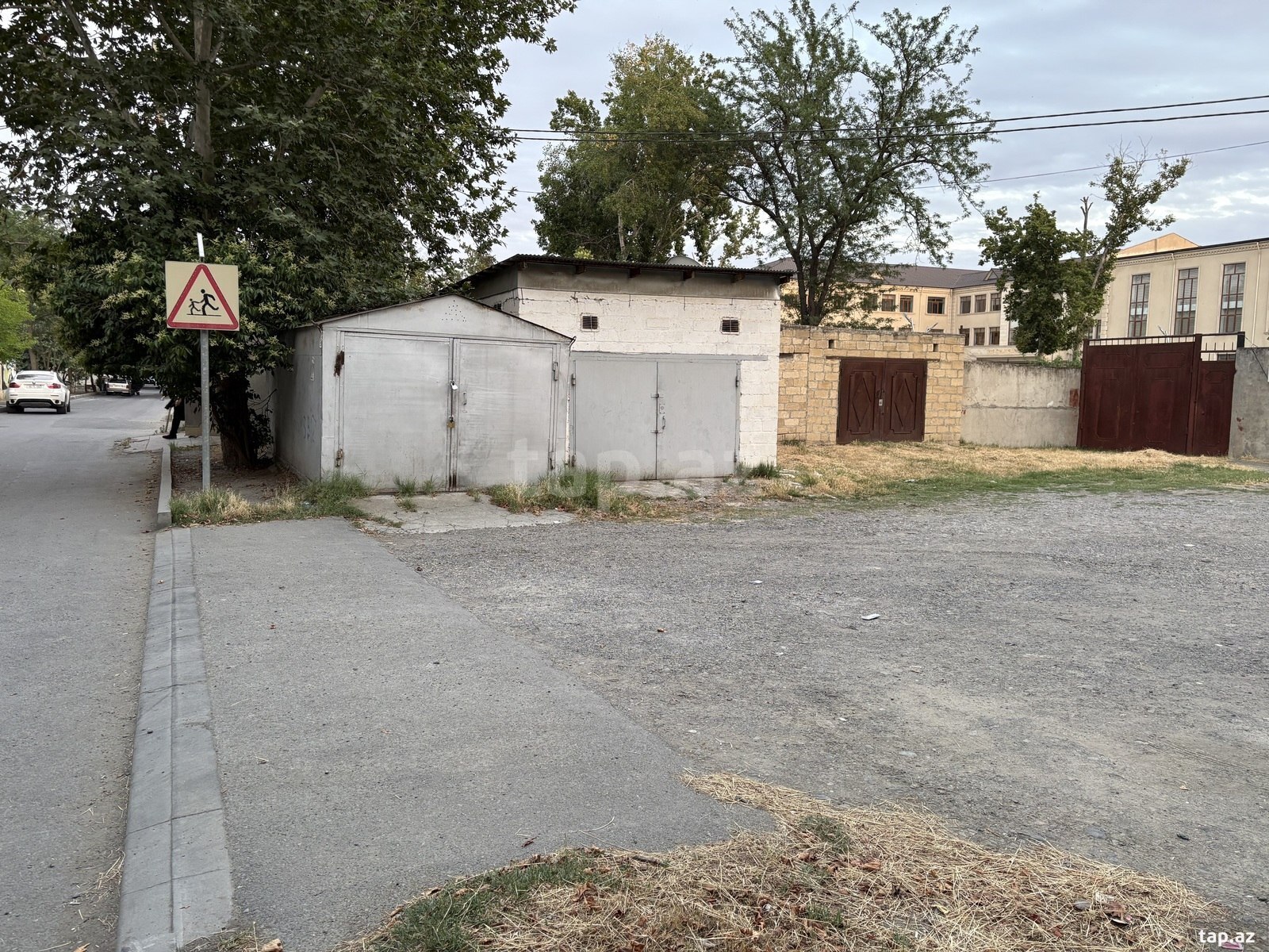 Qaraj. Mingəçevir ş. (2)