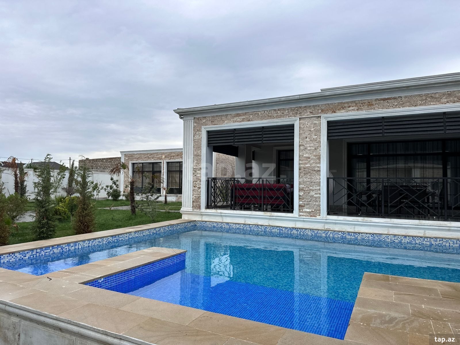 Villa kirayə verilir, Mərdəkan qəs. (3)