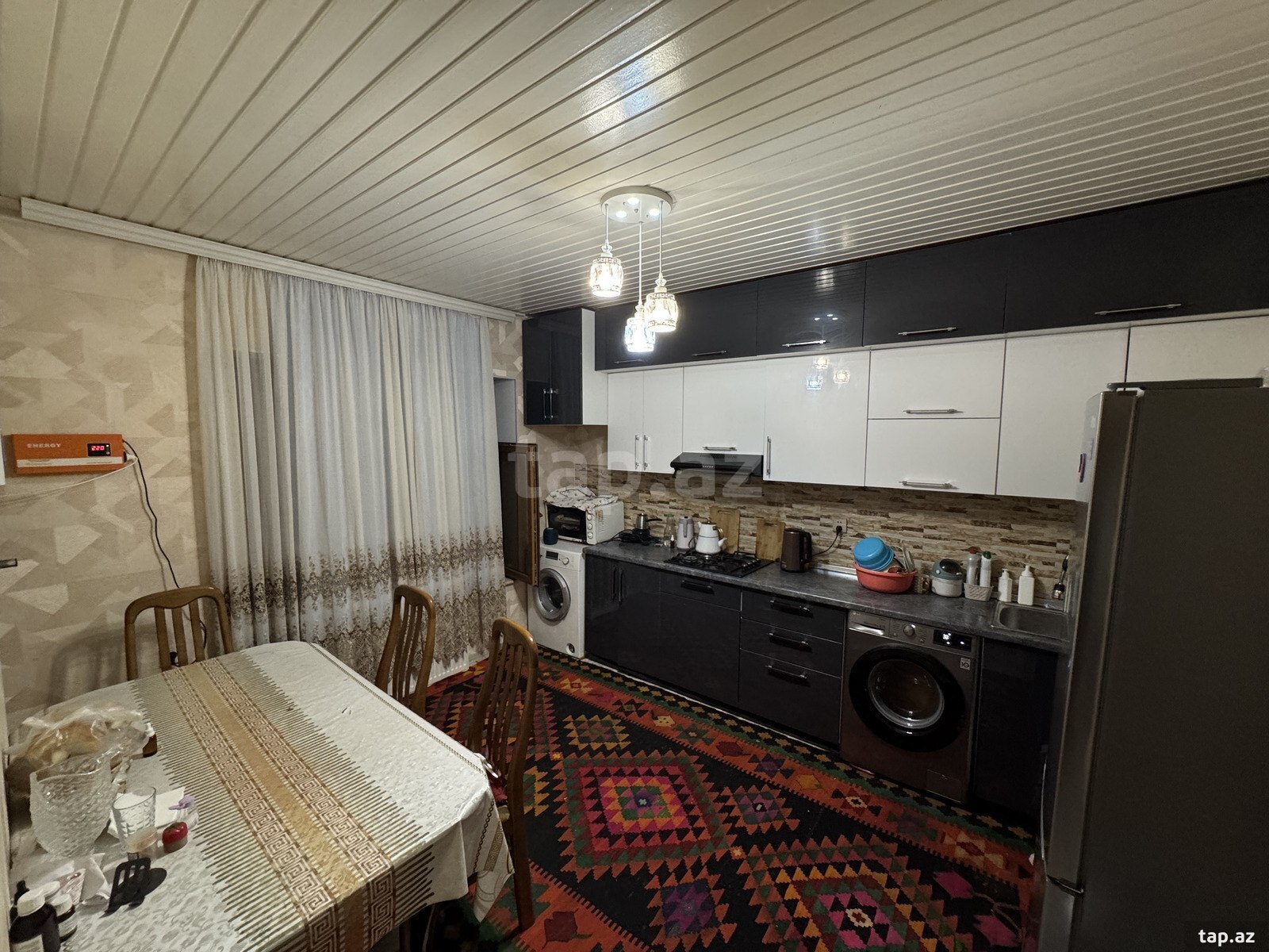 Həyət evi, Güzdək qəs.