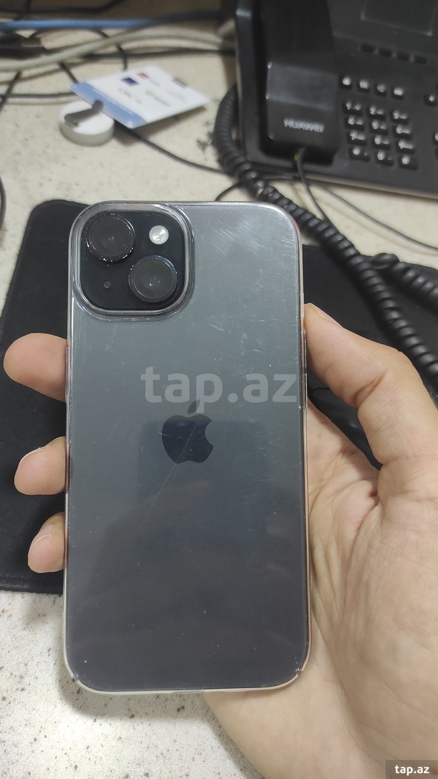 Apple iPhone 15 Black 128GB/6GB (2)