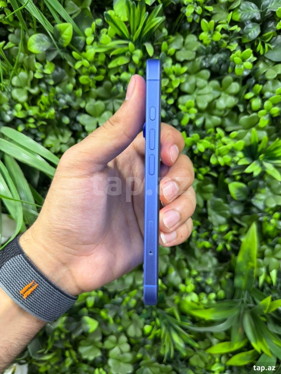 Apple iPhone 16 Ultramarine 128GB/8GB (5)