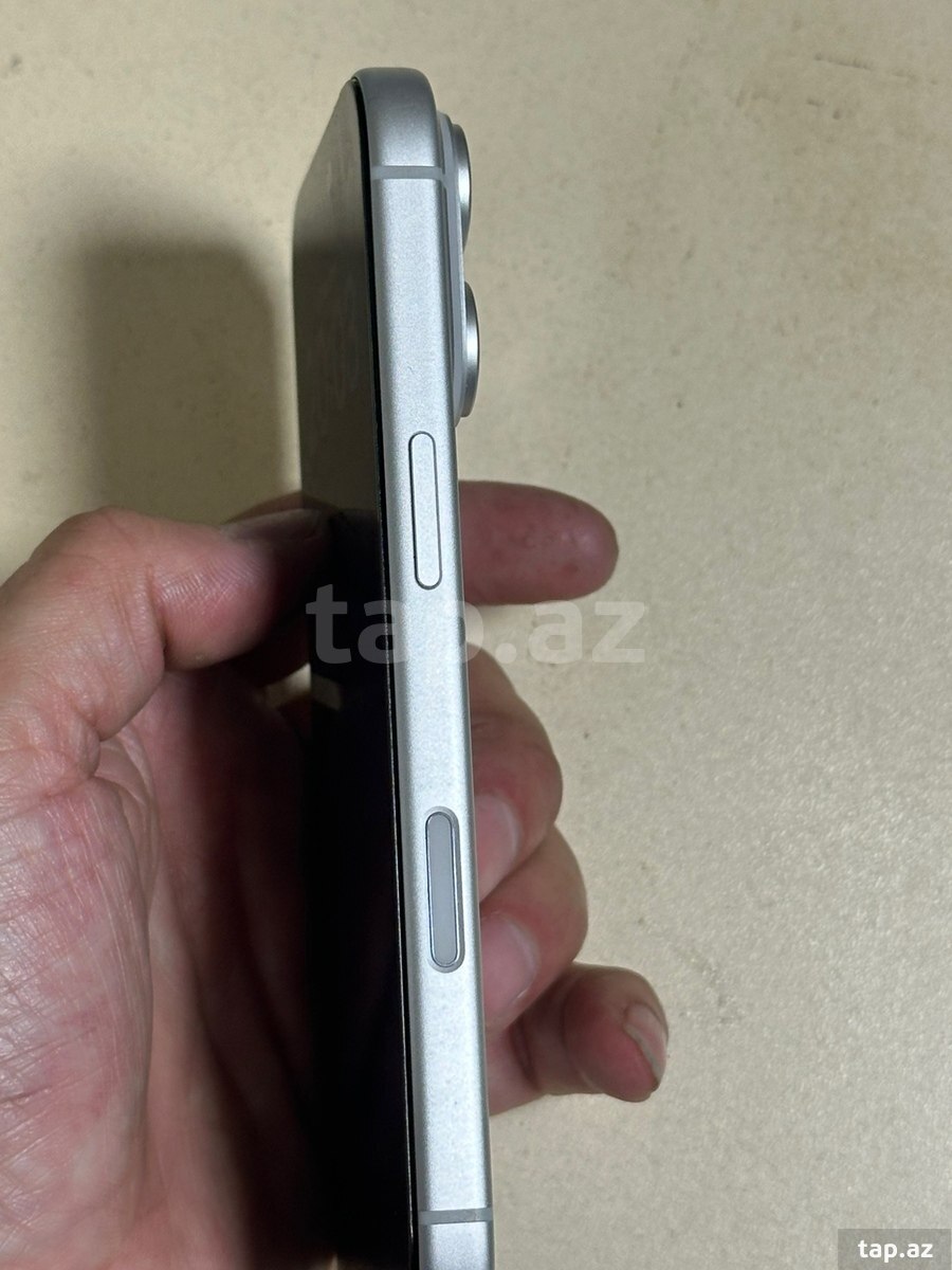 Apple iPhone 17 Pro Silver 256GB/12GB (4)