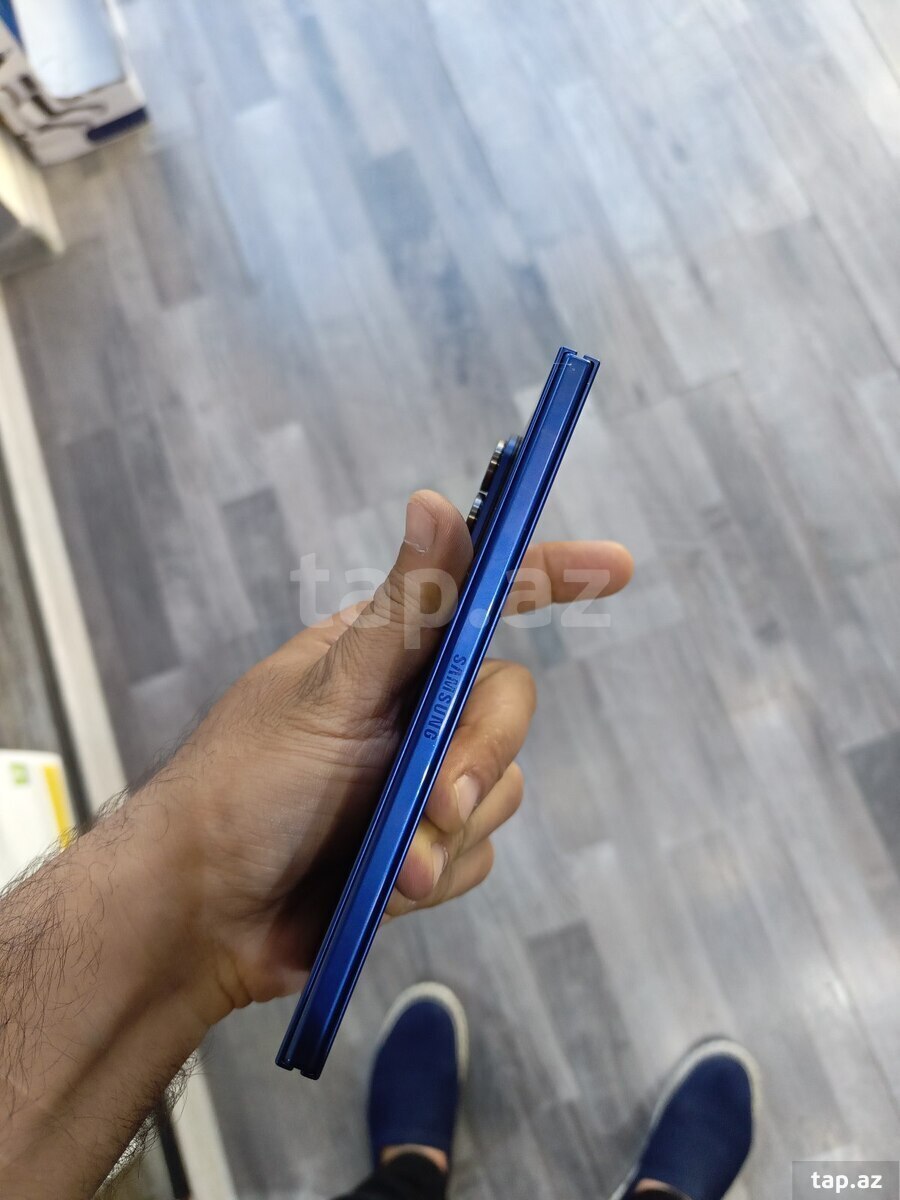 Samsung Galaxy Z Fold 7 Blue Shadow 256GB/12GB (4)