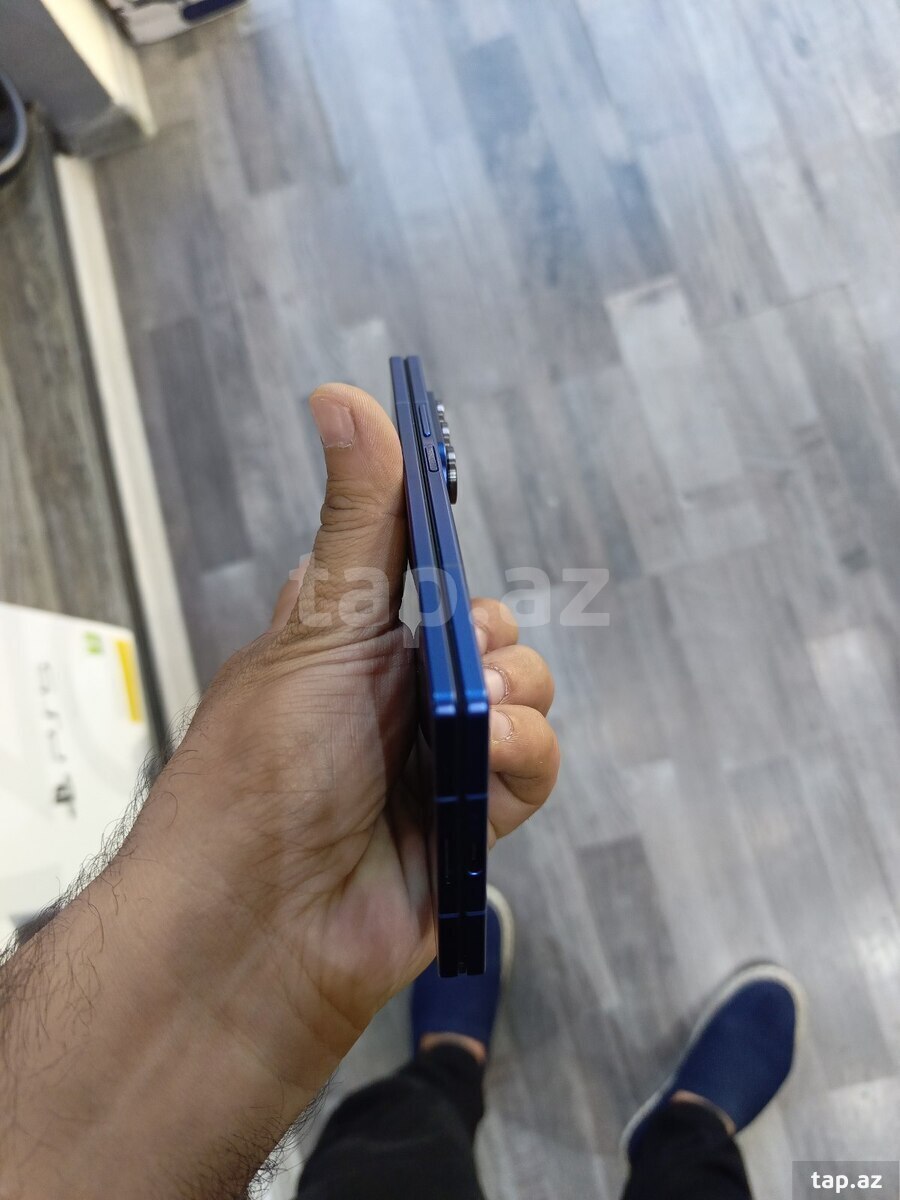 Samsung Galaxy Z Fold 7 Blue Shadow 256GB/12GB (9)