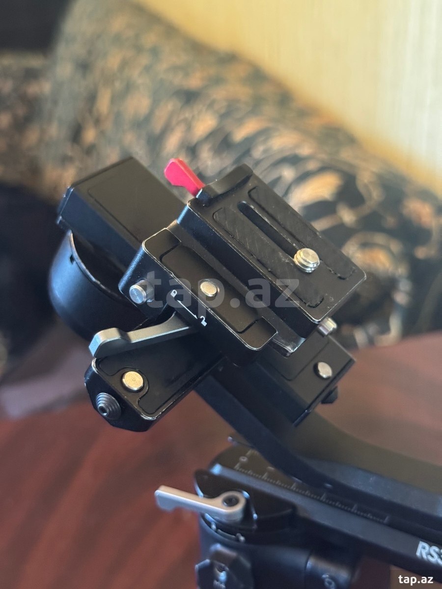 DJİ RS3 mini (3)