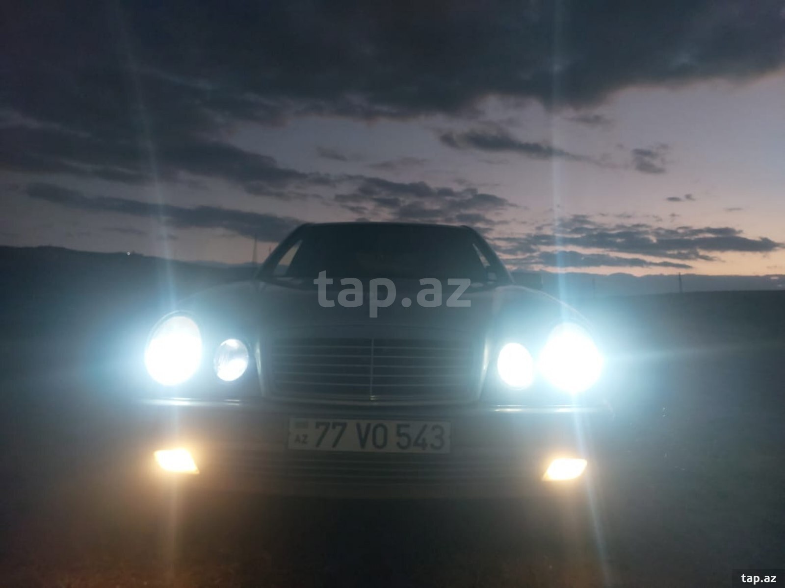 Mercedes E 230, 1997 il (7)