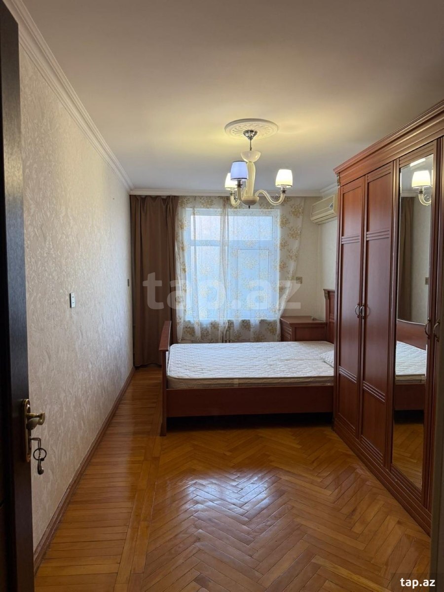 3-otaqlı mənzil, Elmlər Akademiyası m., 75 m² (13)