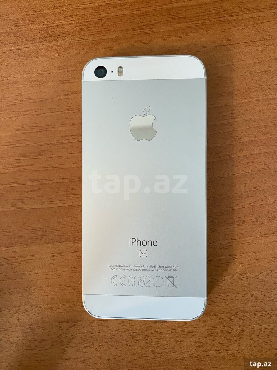 Apple iPhone 5S White/Silver 16GB (2)