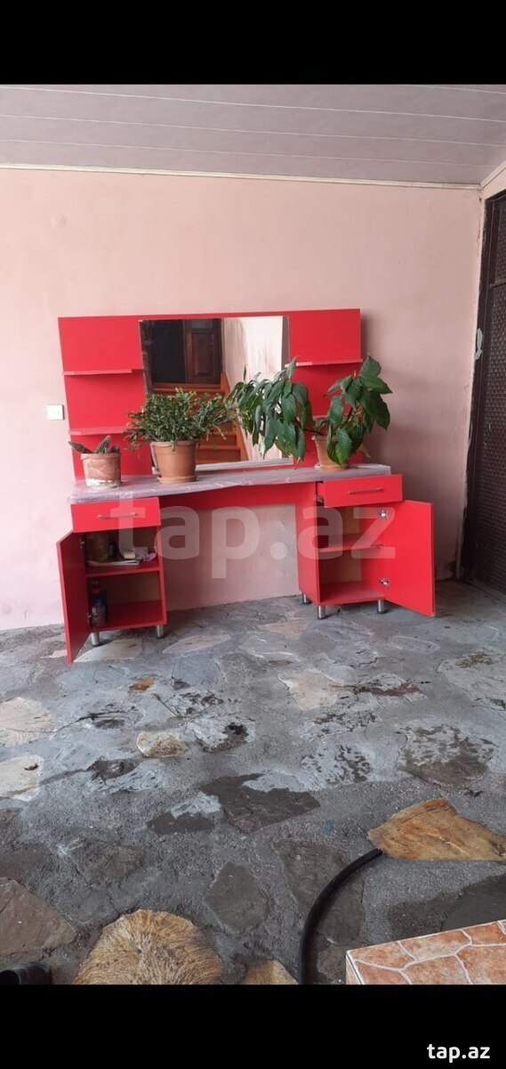 Gözəllik salonu üçün güzgü (2)