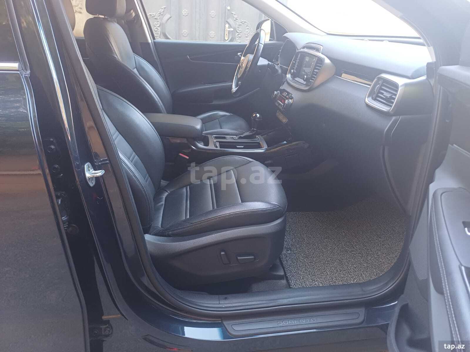 KIA Sorento, 2017 il (9)