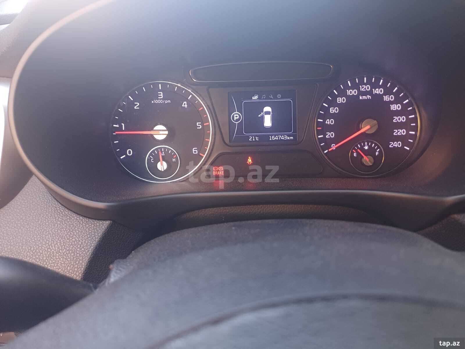 KIA Sorento, 2017 il (11)