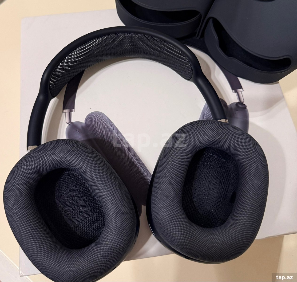 Apple AirPods Max Midnight A3184 (3)