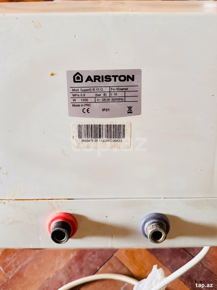 Su qızdırıcısı Ariston (2)