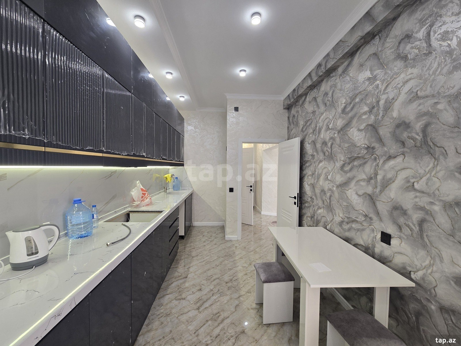 3-otaqlı yeni tikili, Sumqayıt ş., 95 m²