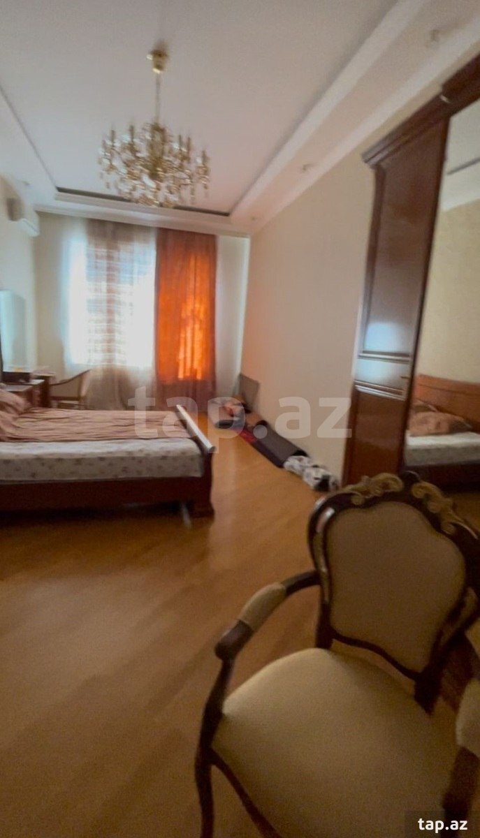 Villa kirayə verilir, Novxanı qəs. (22)