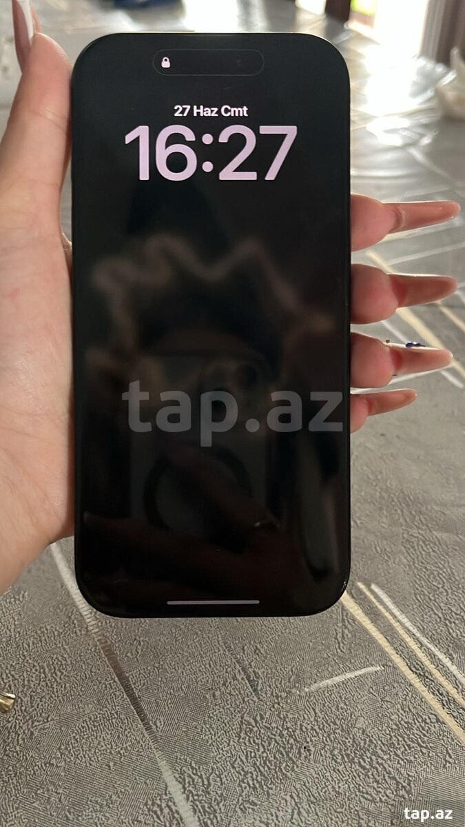 Apple iPhone 16 Pro Black Titanium 128GB/8GB (2)