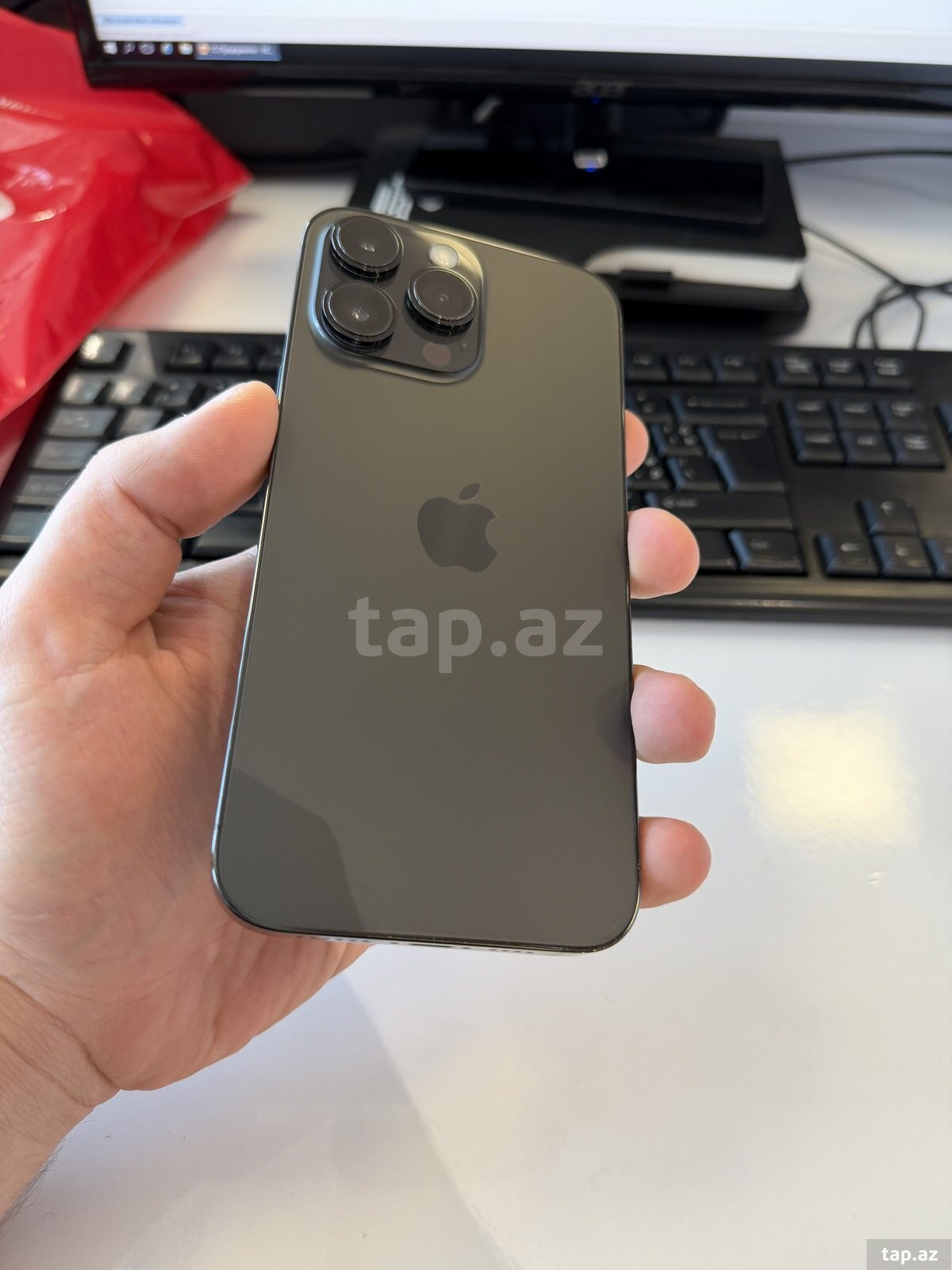 Apple iPhone 14 Pro Max Space Black 128GB/6GB (6)