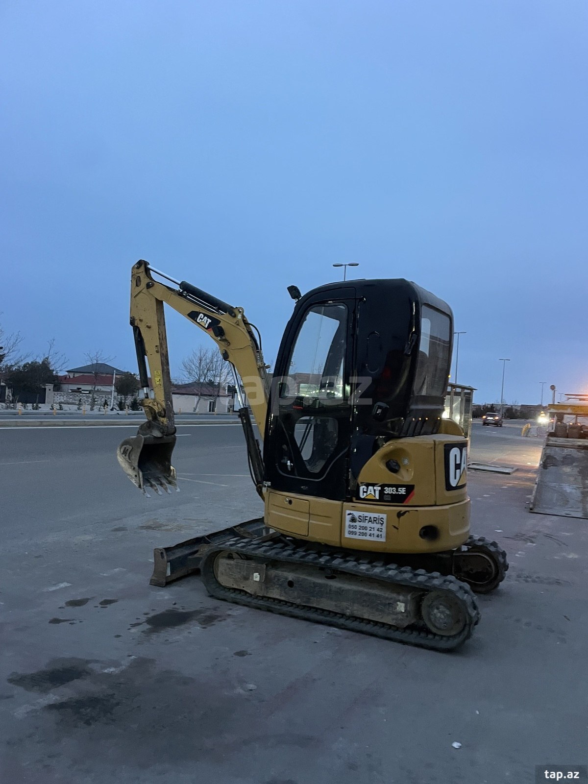 Mini ekskavator Cat, 2012 il  (5)