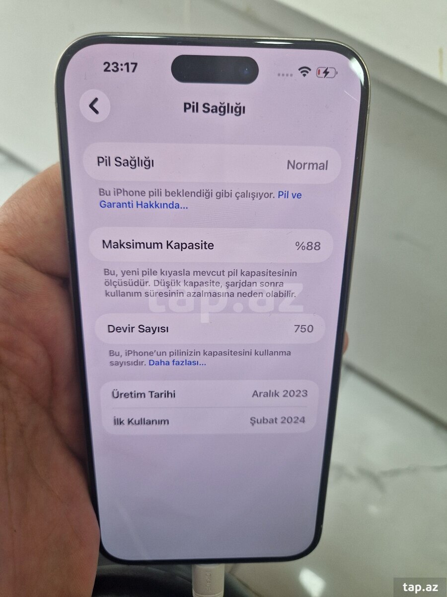 Apple iPhone 15 Pro Max Black Titanium 256GB/8GB (2)