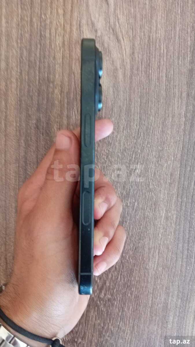 Apple iPhone 16 Pro Black Titanium 256GB/8GB (3)